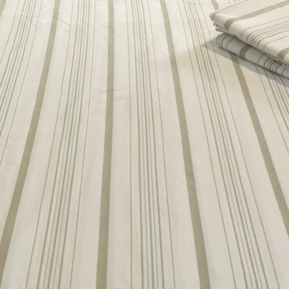 Simply Shabby Chic twin top sheet with two pillowcases